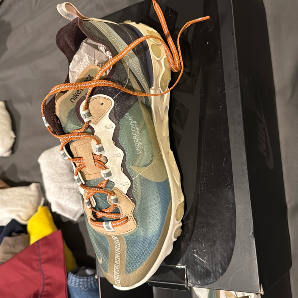 Nike shoes